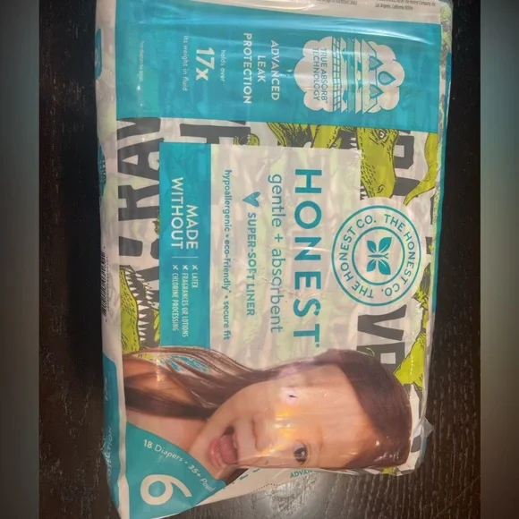 NEST Fragrances Kids Diapers - Size 6, Green and White - Picture 2 of 2